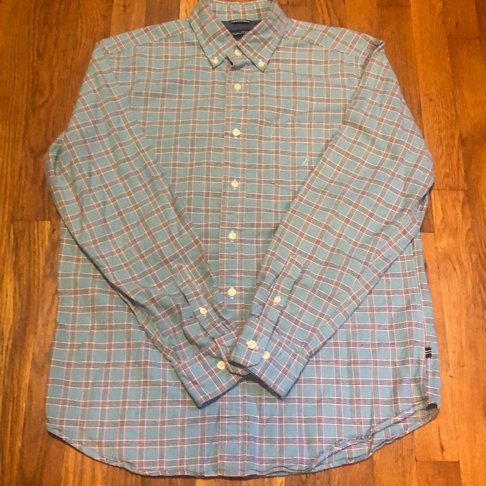 NAUTICA LONG SLEEVE BUTTON DOWN